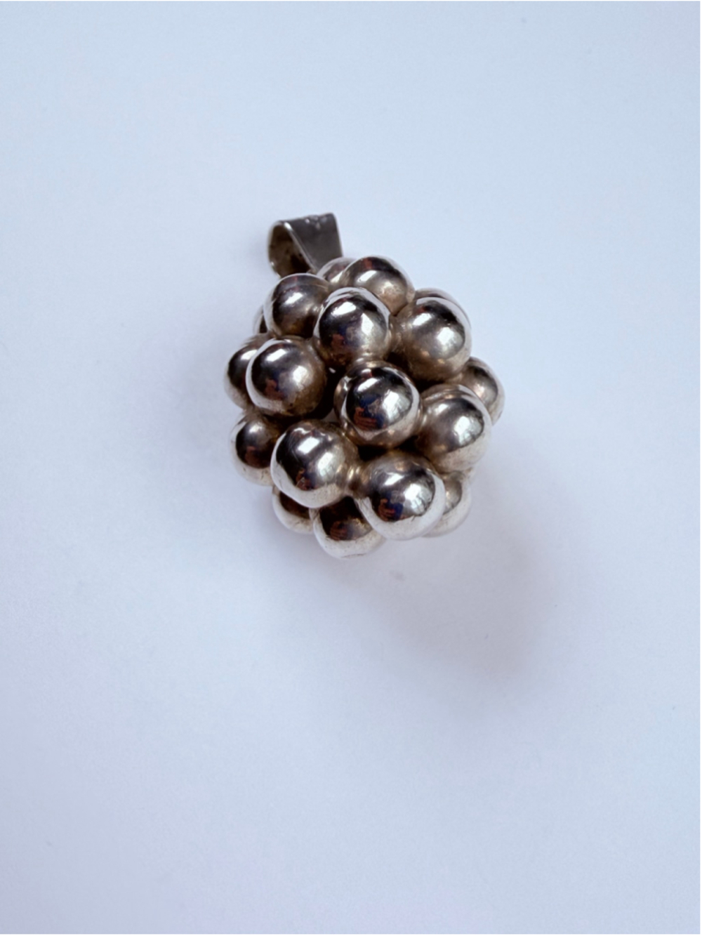 Pedro Castillo Caviar DNA Grape Cluster 925 Sterling Silver VTG Pendant Mexico - Picture 6 of 9
